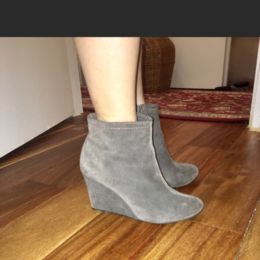 Chinese Laundry Suede Wedged Ankle Boots